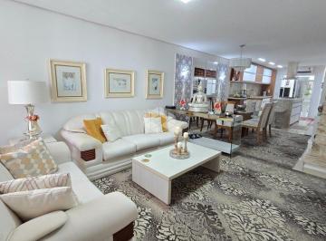 Casa · 222m² · 3 Quartos · 2 Vagas · Casa 3 dormitórios/ quartos