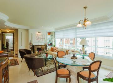Apartamento · 105m² · 2 Quartos · 2 Vagas · Maravilhoso apartamento andar alto, muito sol e vista definida