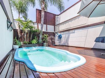 Casa · 170m² · 4 Quartos · 2 Vagas · Casa 3 dormitórios suíte master com piscina 2 vagas no Bairro Hípica Zona sul de porto alegre