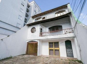 Casa · 227m² · 5 Quartos · 3 Vagas · Casa na Av. Teresópolis