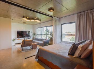 Apartamento · 69m² · 1 Quarto · 2 Vagas · Apartamento mobiliado, 69m², 1 quarto com 2 vagas de garagem no bairro Petrópolis.