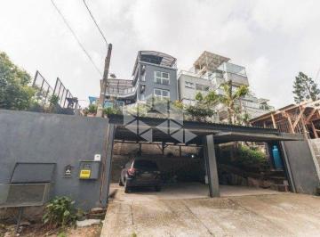 Casa · 427m² · 3 Quartos · 3 Vagas · Excelente casa MOBILIADA no bairro Teresópolis