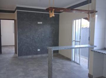 Casa de 2 quartos, Itanhaém · Casa à venda em Itanhaém - 59 m² com 1 suíte piscina e churrasqueira