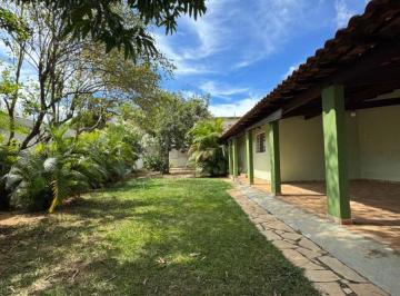 Casa de 5 quartos, Brasília · Mansões Itaipu | sobrado | 5 quartos | churrasqueira