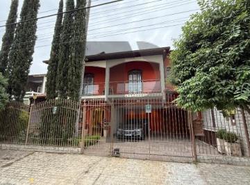 Fachada · Casa lindíssima na Morada da Colina com 4 quartos e tudo o que você precisa! Oportunidade!
