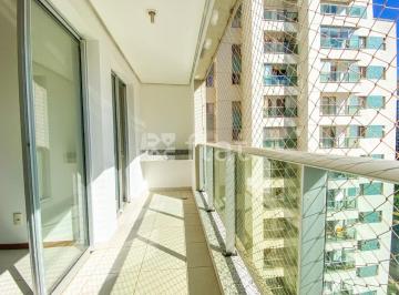Apartamento de 2 quartos, Águas Claras · Apartamento 02 quartos com varanda e lazer em Águas Claras!