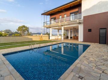 Casa de 4 quartos, Igaratá · Casa de Alto Padrão com 4 Suítes em Condomínio Fechado – Porto Alpina, Igaratá