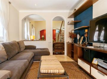 Casa de 3 quartos, São Paulo · Casa a venda em Alto de Pinheiros