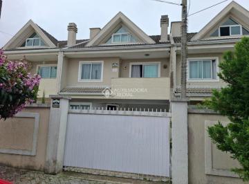Casa · 138m² · 3 Quartos · 2 Vagas · Sobrado de Alto Padrão com Ático, 3 Dormitórios (1 Suíte) e Teto Retrátil no Capão da Imbuia
