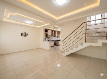 Casa · 77m² · 3 Quartos · 3 Vagas · Sobrado a Venda no Bairro São Marcos - São José dos Pinhais