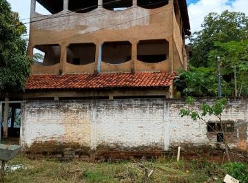 Terreno , Barra do Garças · 4 terrenos baratos - um do lado do outro - com edificações