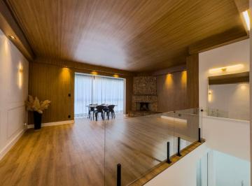 Casa de 4 quartos, Bragança Paulista · Casa no centro de Bragança completamente reformada toda modernizada