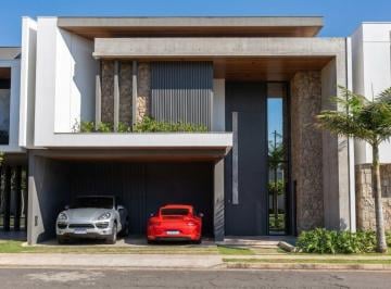 Casa de 4 quartos, Brasília · CASA TERRA EM CONSTRUÇÃO 4 SUITES EM CONDOMINIO ENTREGA PRONTA