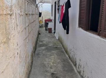 202503171559166111.jpg · Casa para Venda em Itanhaém, Jardim do Rio do Poço, 1 dormitório, 1 banheiro, 4 vagas