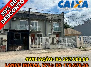 Casa de 2 quartos, Joinville · Casa com 63,04m² de área de terreno e 60,9m² de área privada - Joinville/SC
