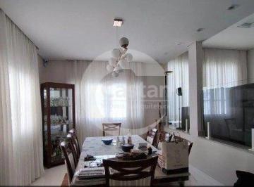 Casa · 246m² · 3 Quartos · 2 Vagas · Sobrado em Vila Prudente