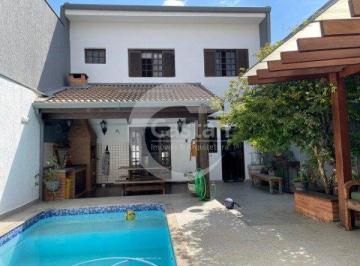 Casa · 125m² · 3 Quartos · 4 Vagas · Sobrado em Água Rasa