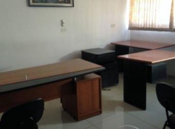 Casa · 284m² · 4 Quartos · 6 Vagas · Sobrado em Vila Prudente