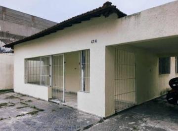 Casa · 260m² · 2 Quartos · 6 Vagas · Casa com 02 dormitórios na Tupi, em Praia Grande.