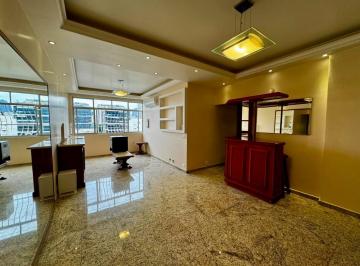 Apartamento · 96m² · 3 Quartos · 1 Vaga · Apartamento de 3 quartos reformado com vaga em Botafogo