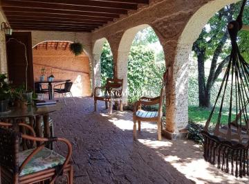 img1 · Casa colonial à venda com 3 dormitórios, suíte e piscina no Condomínio Jardim Santana em Bragança Pa