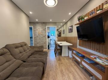 Apartamento · 55m² · 2 Quartos · Apartamento de 2 dormitórios, no bairro Humaitá, em Porto Alegre.