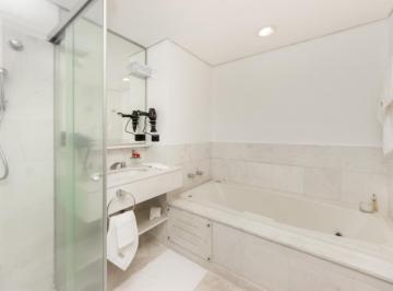 IMG_20260606_185600_000.jpeg · Aconchegante apartamento para venda em Itaim Bibi com 2 quartos, sendo 2 suítes, 85m² - danielaballe