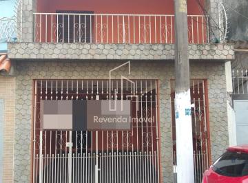 Casa · 250m² · 6 Quartos · 1 Vaga · Casa Espaçosa de 6 Quartos à Venda em São Paulo - Jardim Santa Adélia: 2 Salas, 3 Banheiros, 250,00