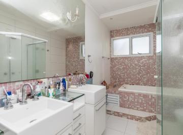 IMG_20260628_091501_000.jpeg · Confortável casa para venda em Pacaembu com 5 quartos, sendo 1 suíte, 318m² - remaxfront#680KQ