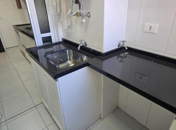 IMG_20260620_181553_000.jpeg · Aconchegante apartamento para venda em Vila Gumercindo com 3 quartos, sendo 1 suíte, 87m² - remaxfro