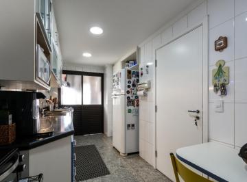 IMG_20260619_002400_000.jpeg · Versátil apartamento para venda em Perdizes com 4 quartos, sendo 2 suítes, 130m² - remaxfront#ZEF2B