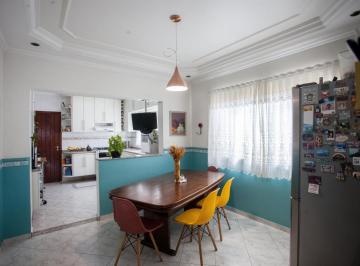 0b31ebc6-689c-472b-8778-41f2c6f0df79 · Agradável sobrado para venda em Pirituba com 4 quartos, sendo 2 suítes, 242m²