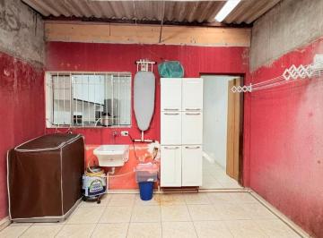 645fd740-e9a0-4991-891c-15e4b40400f0 · Elegante casa de vila para venda em Jaraguá com 2 quartos, 70m²