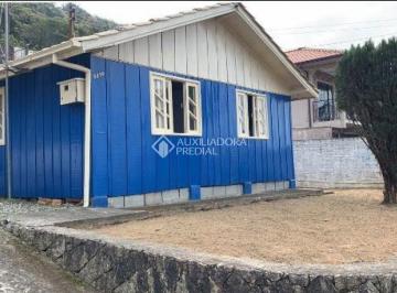 Casa · 318m² · 1 Quarto · Casa com terreno na Armação do pântano do sul