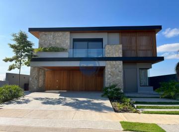Fachada · Casa Triplex de Alto Padrão com Elevador, Vista Permanente e 4 Suítes à Venda no Vila dos Pinheiros 