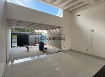 Casa · 3 Quartos · 2 Vagas · Casa 3 Quartos (1 Suíte) com Churrasqueira