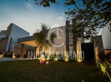 Casa de 4 quartos, Votorantim · Casa Térrea Nova e Mobiliada no Condomínio Aphaville