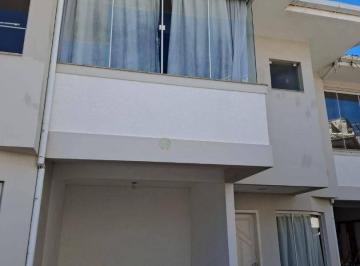 1d66b053813a11837c90c77661408633208f8a84 · Casa com 2 suítes à venda na Praia do Campeche, em Florianópolis.