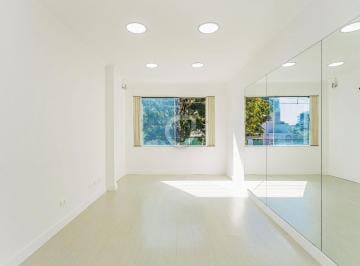 Comercial · 70m² · A sobreloja perfeita para seu negócio no co