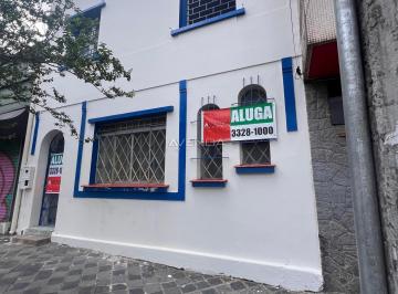 Casa · 4 Quartos · &