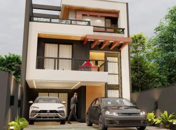 Casa · 185m² · 4 Quartos · 2 Vagas · Sobrado Alto Padrão com 4 Quartos e 189m² - Costeira - São José dos Pinhais.