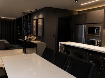 Apartamento de 2 quartos, Florianópolis · Apartamento mobiliado alto padrão com 1 quarto e escritório