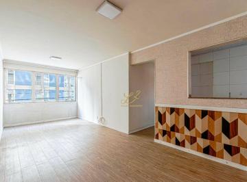 Apartamento · 74m² · 3 Quartos · 1 Vaga · Apartamento para alugar em Centro Cívico de 74.00m² com 3 Quartos e 1 Garagem
