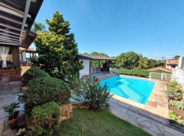 Casa · 455m² · 3 Quartos · 6 Vagas · Casa de Condomínio para venda em Granja Viana de 455.00m² com 3 Quartos, 1 Suite e 6 Garagens