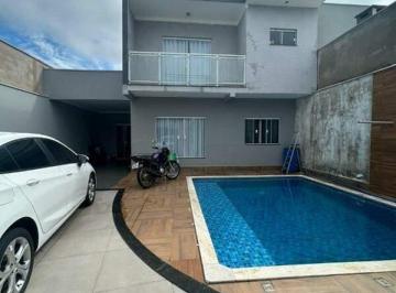 Casa · 180m² · 3 Quartos · 2 Vagas · Casa com 3 quartos, 1 suíte e 2 vagas à venda no Jardim Aranha Oliveira em Santa Bárbara d'Oeste 