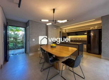Casa · 240m² · 3 Quartos · 4 Vagas · Casa mobiliada de 240m² com 3 suítes para venda no bairro Gramado, Campinas/SP