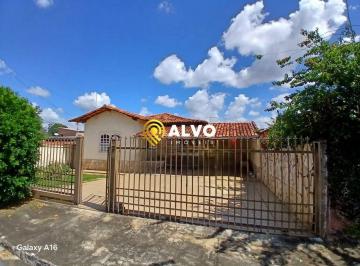 Casa · 168m² · 4 Quartos · 6 Vagas · Casa residencial com três ou mais quartos no Bairro Joá em Lagoa Santa/MG!