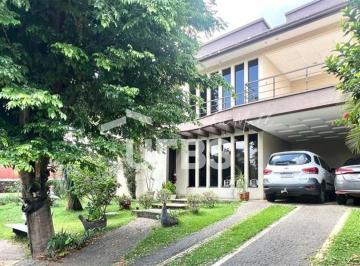 Casa · 450m² · 6 Quartos · 4 Vagas · Sobrado de alto padrão localizado no Condomínio Jardins Atenas