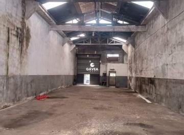 Comercial · 359m² · Galpão à venda no Macuco em Santos.