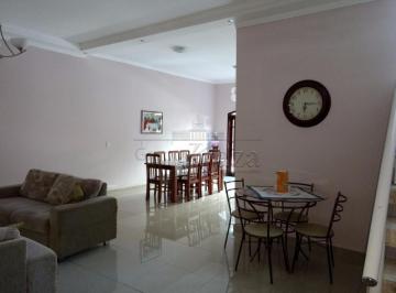 Casa · 250m² · 4 Quartos · 3 Vagas · Casa- Sobrado - Jacareí - Villa Branca - 4 Dormitórios - 190m².
